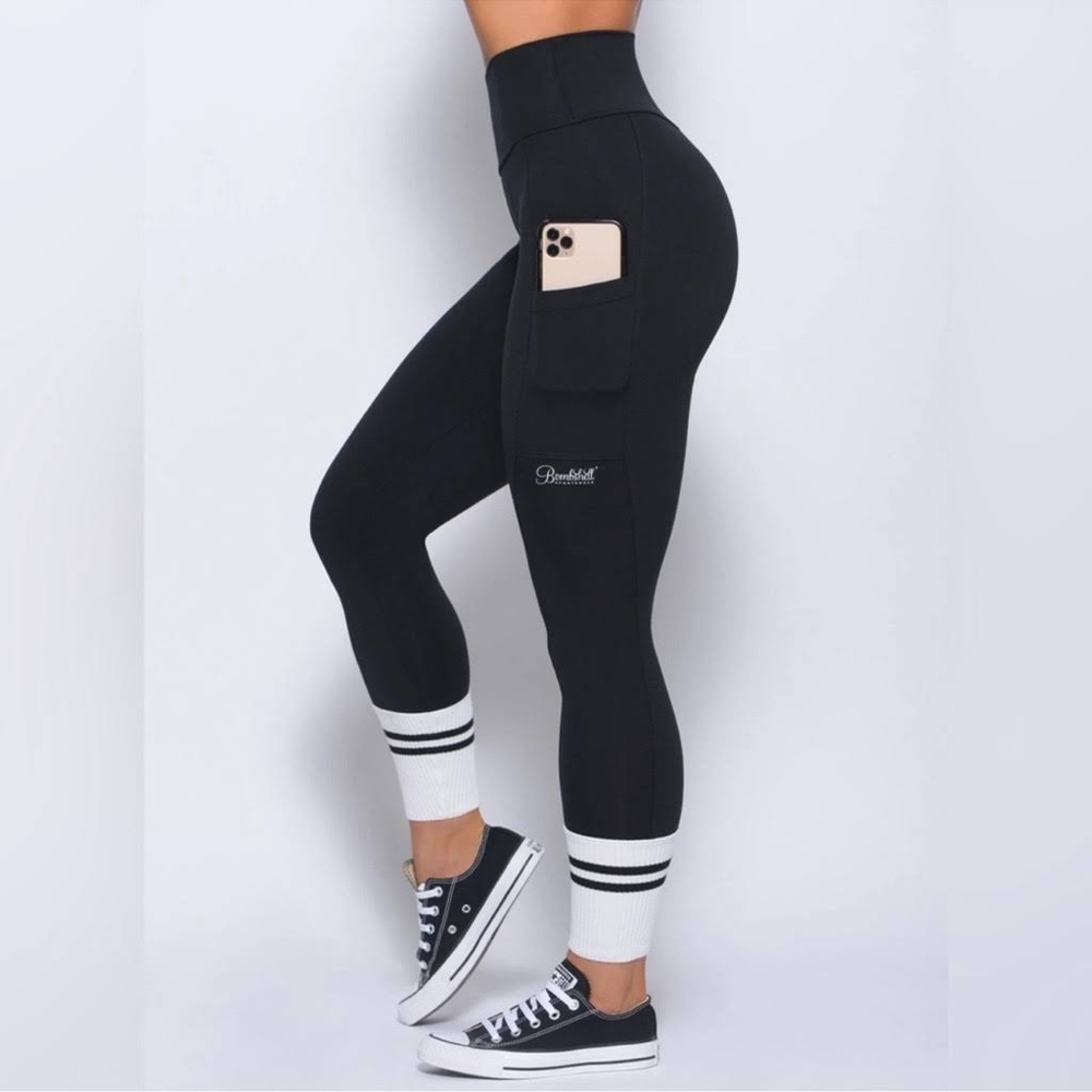 Bombshell ankle sock leggings